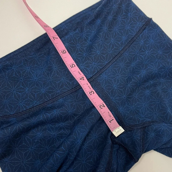 Lululemon Leggings Womens Size 2 Blue Patterned Wonder Under - Picture 7 of 9